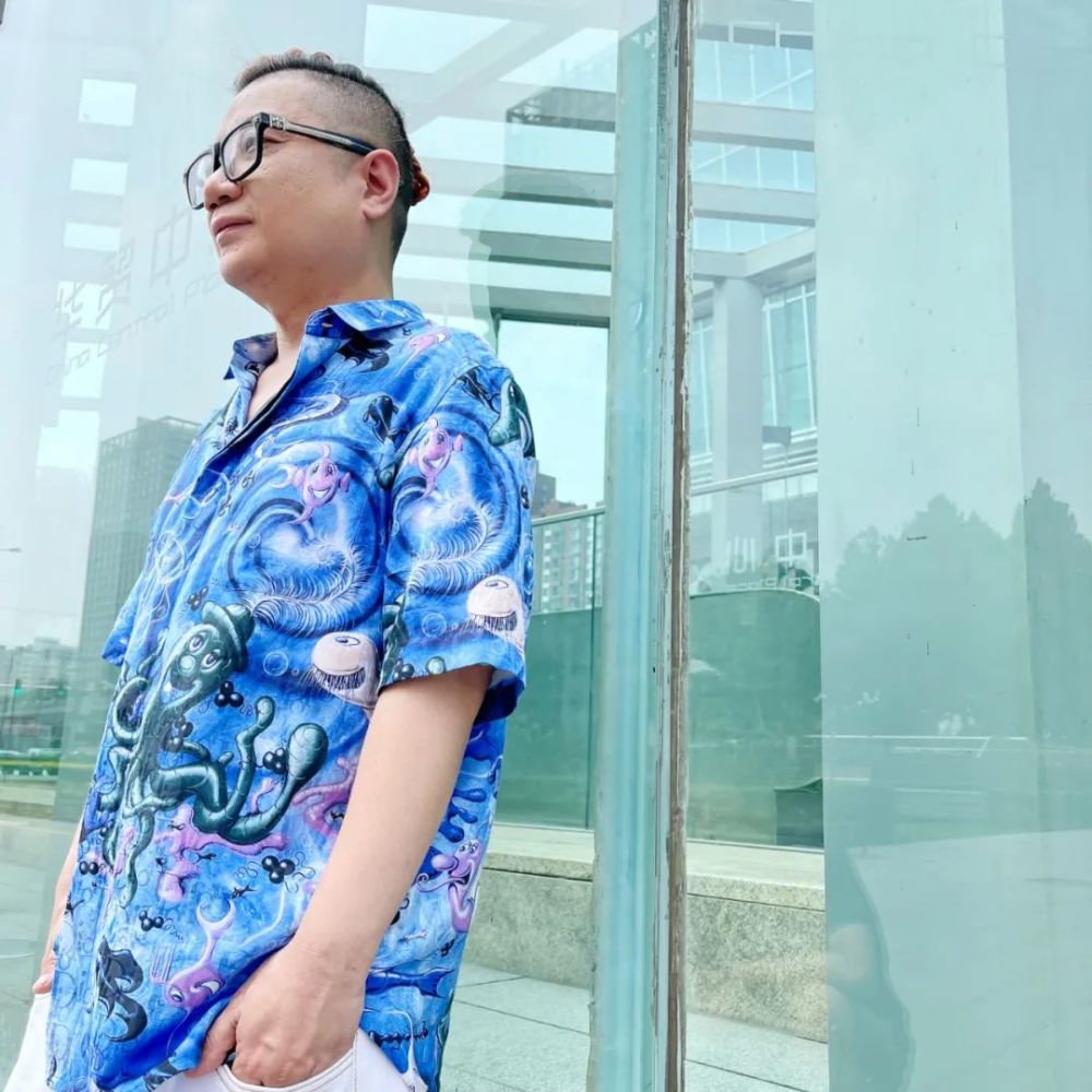 李天钰,摄影指导杨正,声音指导张阳,剪辑师曹航琛,美术设计李馨怡