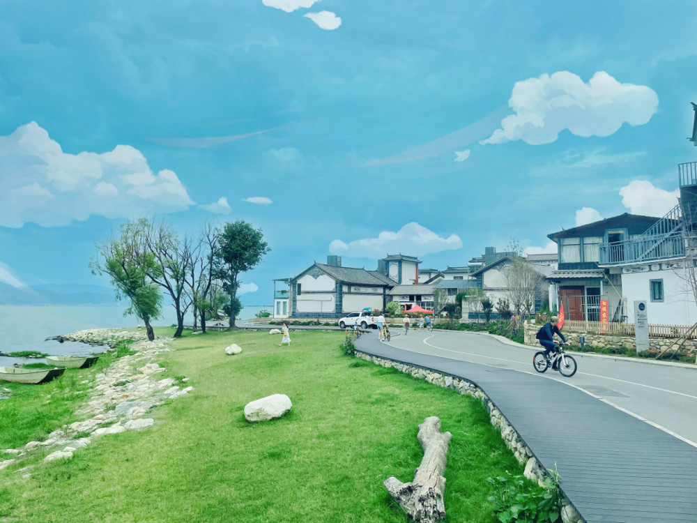 大理网红s弯道拆除2000多家客栈修建的生态廊道太美了