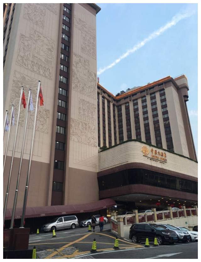 广州背景最强大的酒店,不是霍英东建的白天鹅,而是中国大酒店
