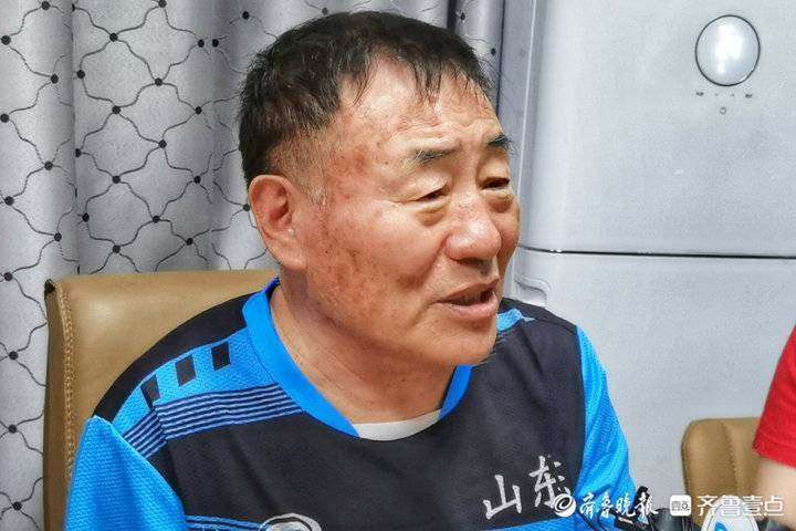 在29日比赛当天,记者来到陈梦昔日的母校汾阳路小学,陈梦的启蒙教练