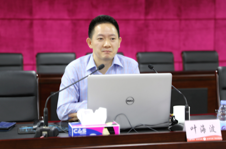 公务员家庭中出现这三种行为,很容易丢掉铁饭碗,应提前注意