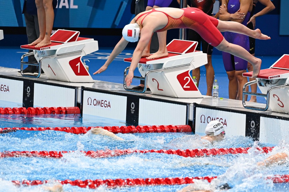 (东京奥运会(22)游泳—女子4x200米自由泳接力决赛:中国队打破世界