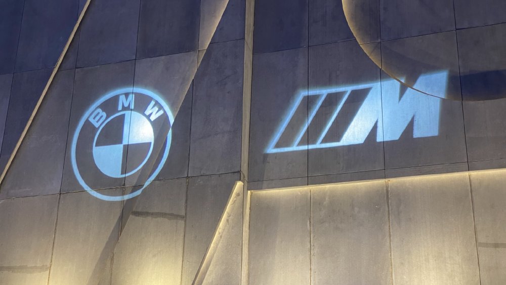 带着车主一起蹦迪？宝马M3/M4的快乐你想象不到