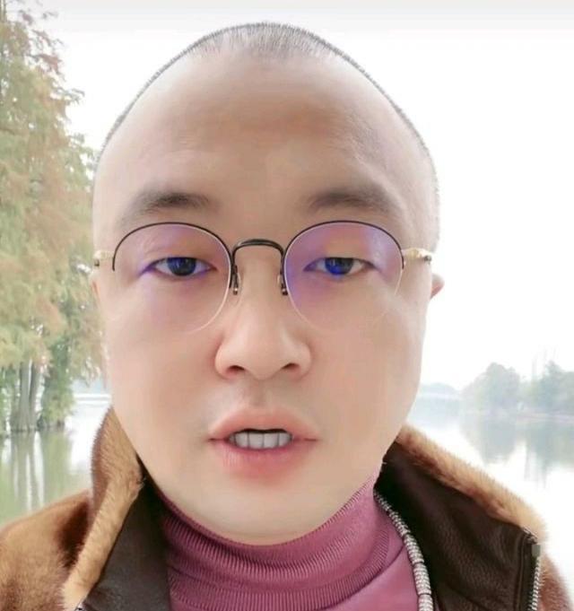 网红东方阿保确实挺牛为灾区捐款200万遗憾的是剧情没有反转