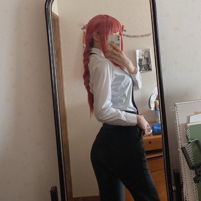 日本网友cos电锯人虽然看不到脸但气质真的绝了