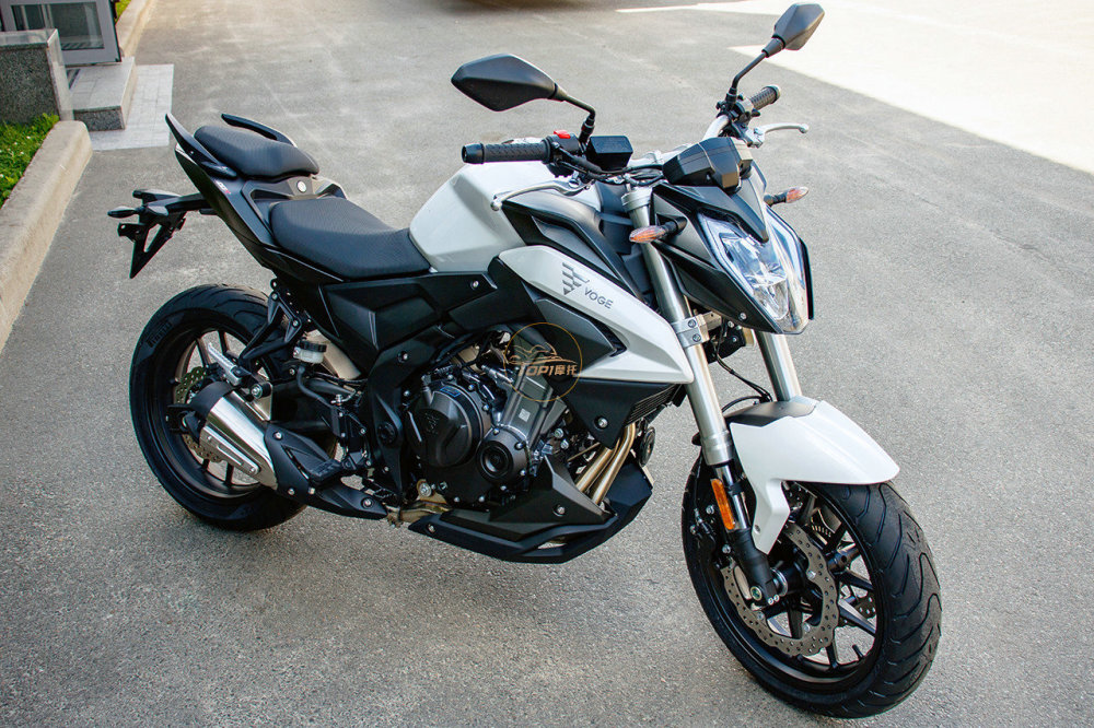 零百加速5秒出头 无极500R实拍 国产最好的中量级街车