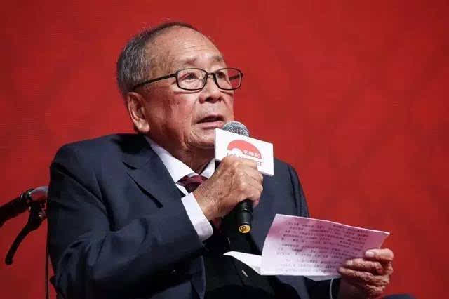 蚝油大王李文达:千亿身价,家族内斗兄弟阋墙,养生版图牵扯人命