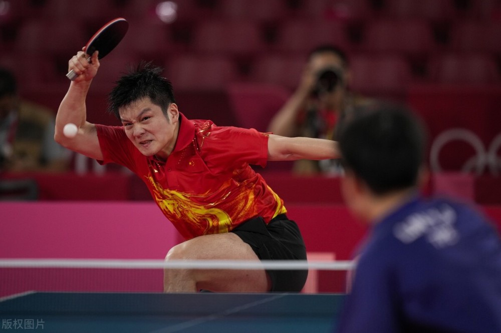 樊振东4-3逆转林昀儒,坐等马龙会师决赛,国乒迎来丰收时刻