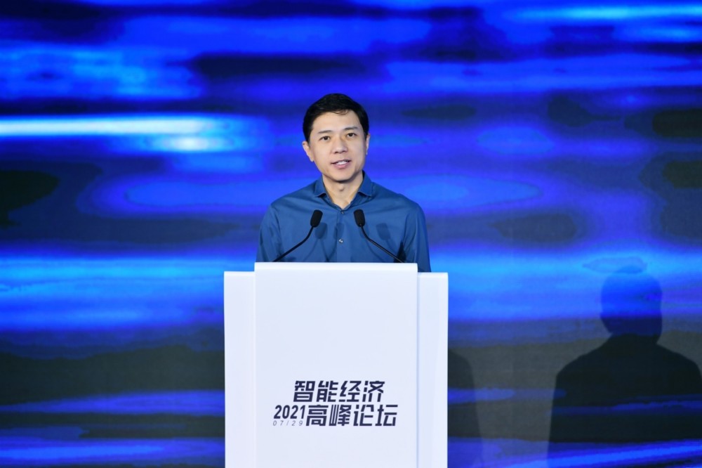 李彦宏：未来十年，自动驾驶等八项关键技术将从量变到质变