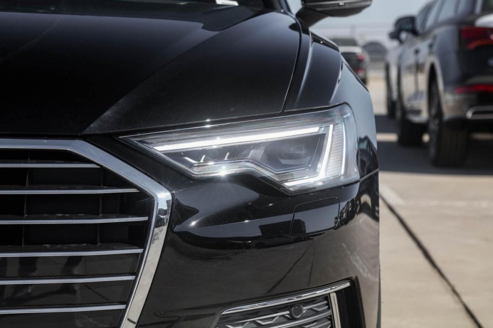 被国人捧红的C级车，长超5米，关键价格实在，30天大卖17253辆