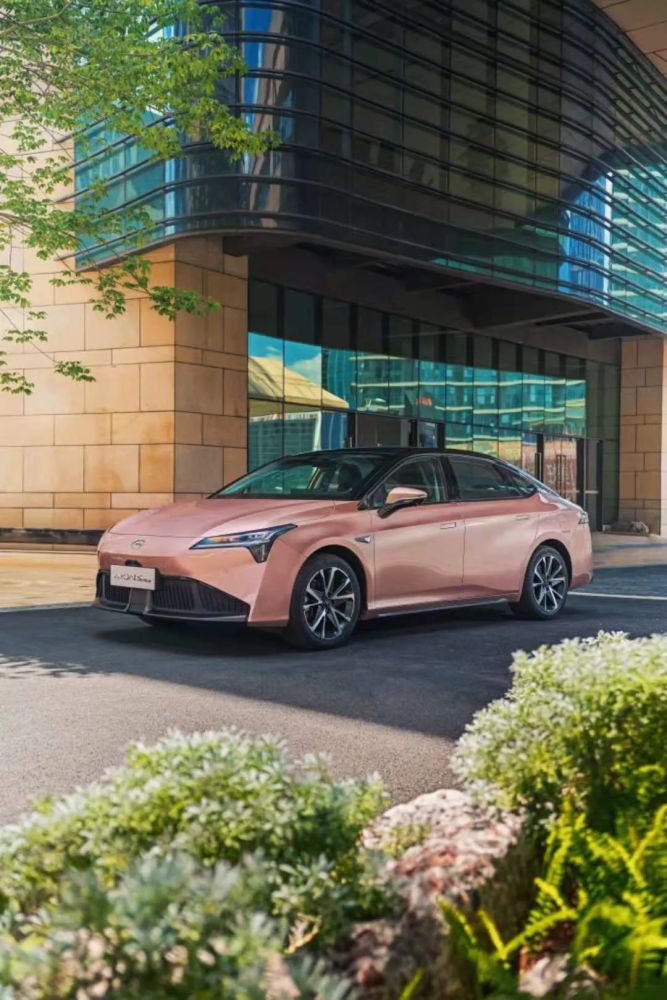 600km长续航＝高价格？15万级的“破局者”就是它了