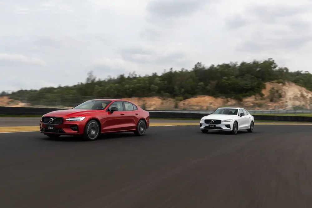 赛道试驾沃尔沃S60：大写的稳