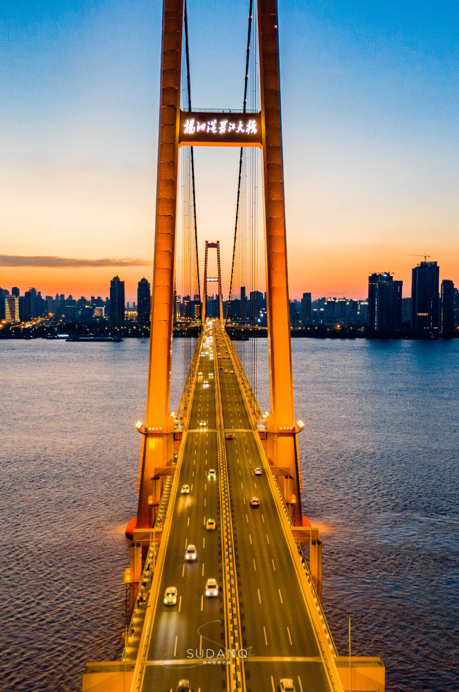 桥梁强国是中国武汉的这座长江大桥为何令世界惊叹