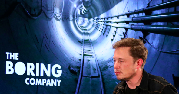 马斯克教坏老司机？“编剧本”蒙乘客，Boring驾驶手册遭曝光！