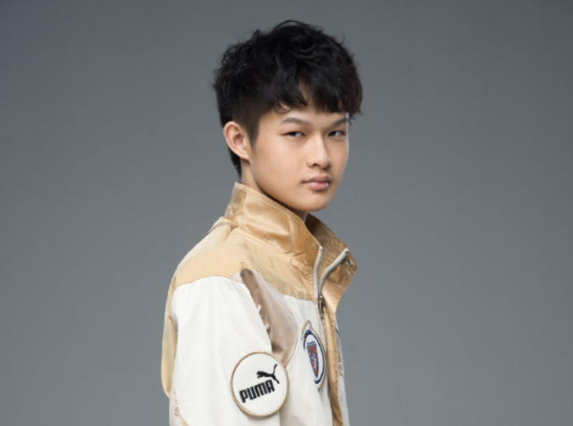 dyg不敌rw遭遇开门黑但giao的关羽很惊喜易瞳没机会了