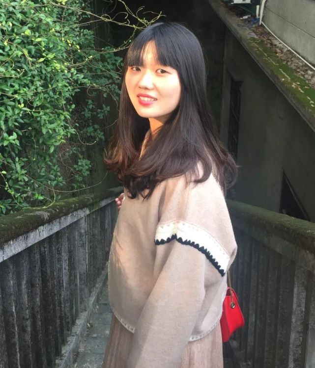 童笑雨大家好,我是在杭州的留学生李辰阳,来自乌兹别克斯坦.