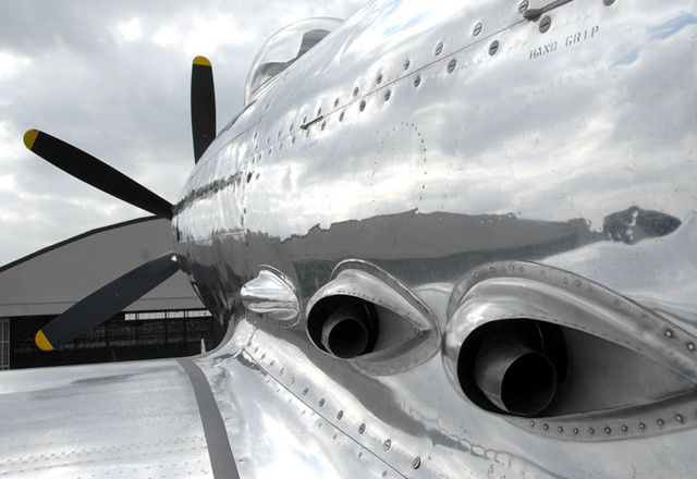 被戏称为一组飞行的零件二战美国xp75鹰式战斗机