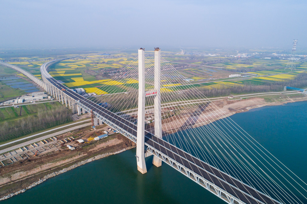 堤角长江大桥图片