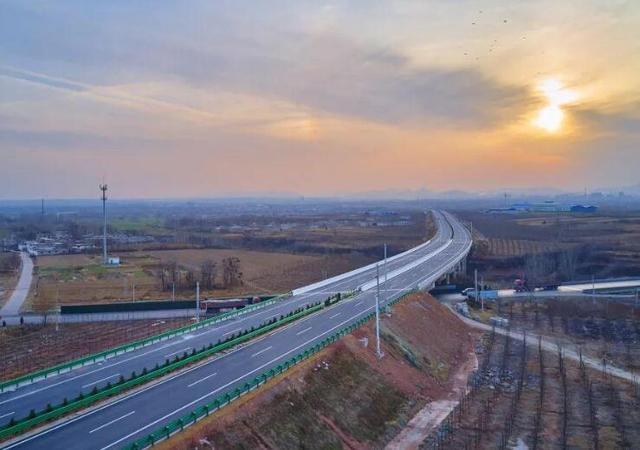 福建高速公路网六纵十横中的第十横将被打通,预计明年实现