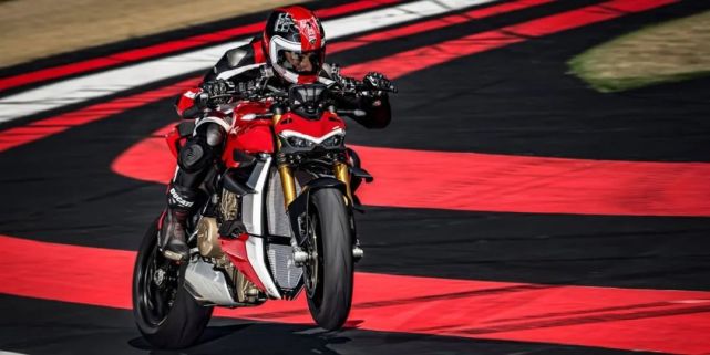 �ְԽ����������ſ��ϻ���Streetfighter V4 SP