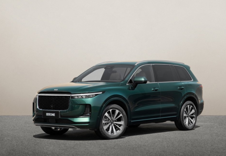 2021款理想ONE终于来了！看到内饰，网友：有它谁还要奔驰？