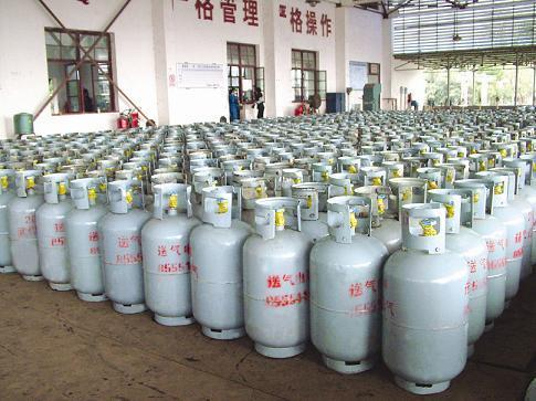 迁安一家液化气站销售不合格产品被处罚!