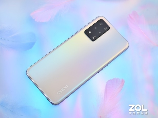 炎炎夏日的一瓶白桃汽水 OPPO A93s图赏