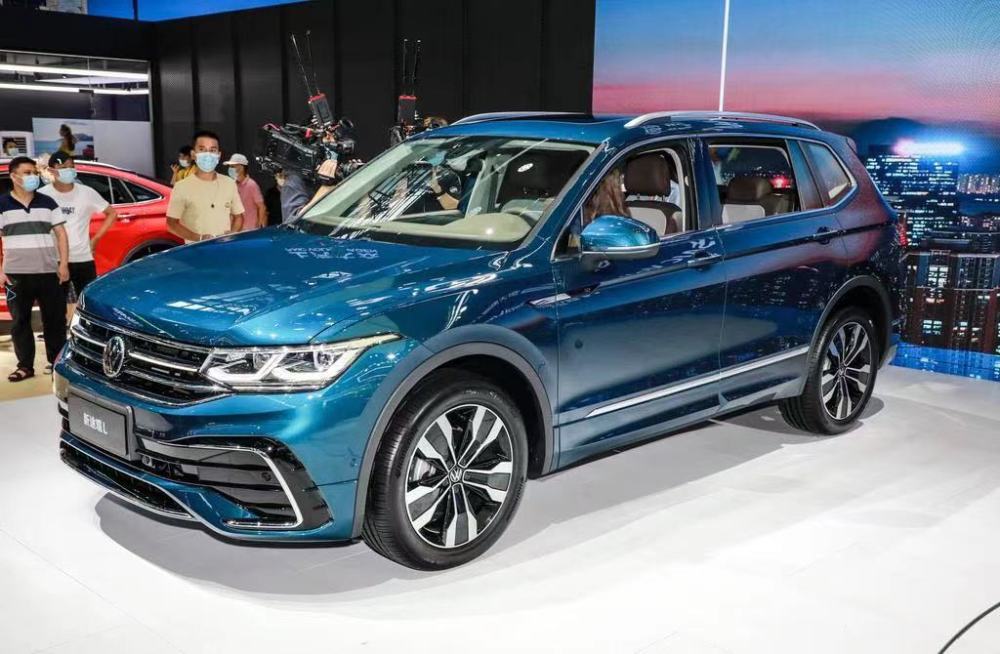 全新家族化内饰设计，2022款大众途观L