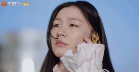 开朗?自杀前,没人知道她的秘密|自杀|乔乔|纪南嘉|许言|晶晶