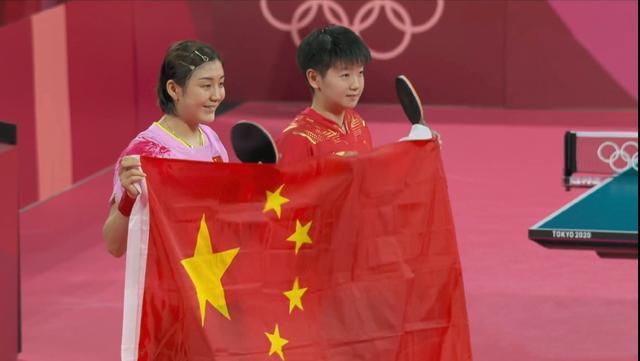 她是黄晓明的表妹,也是东京奥运冠军,决赛打败了小魔王孙颖莎