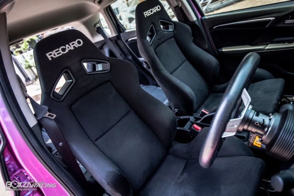 粉紫色的飞度gk5搭配的竟然是性能改装_腾讯新闻