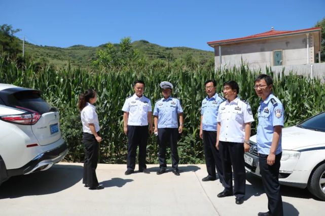 省公安厅张凤群一行督查我县事故预防工作措施落实情