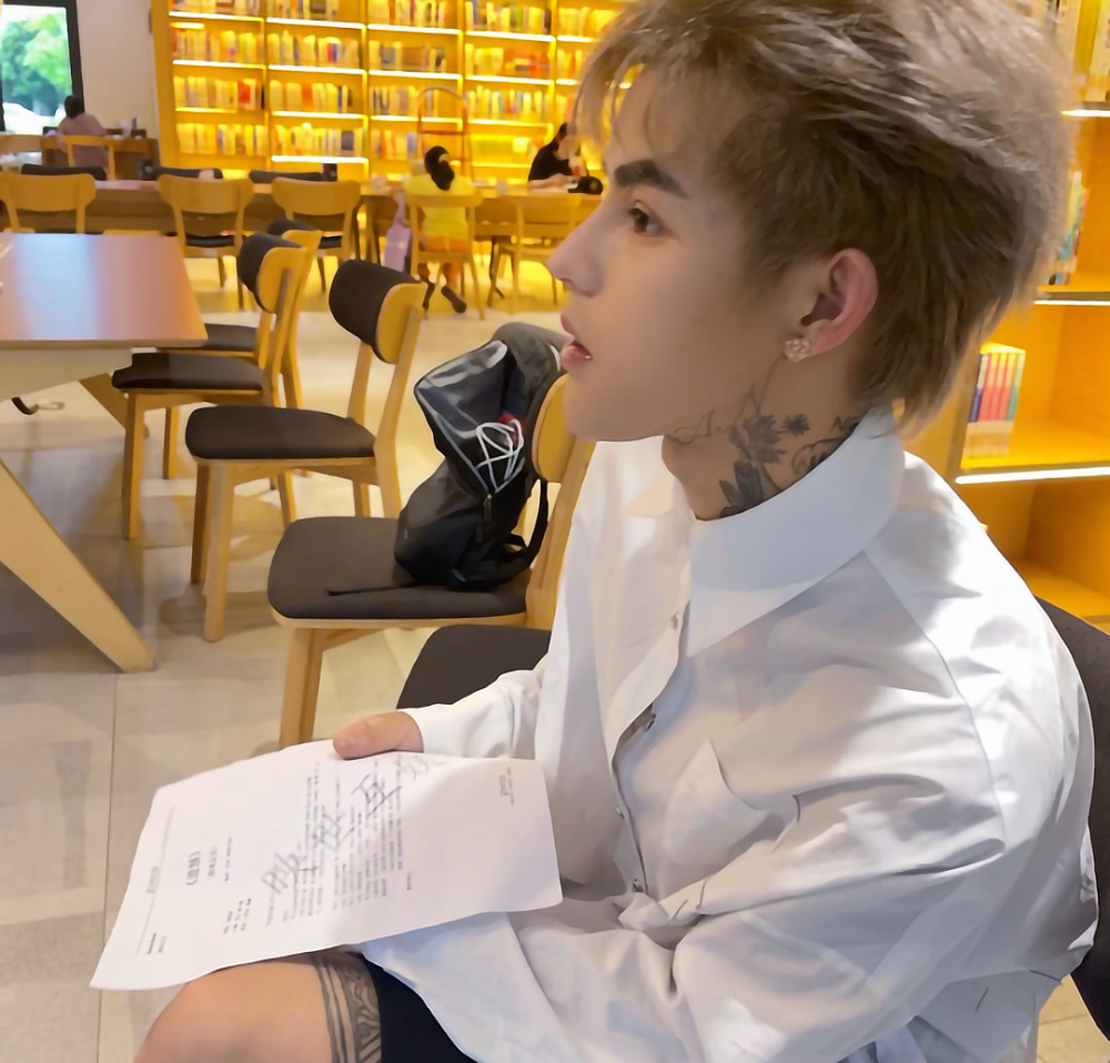 殷世航晒整容过程博眼球,动了鼻子后果然帅气_腾讯新闻