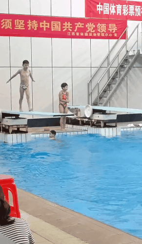 笑掉大牙求求了给张继科马龙留点面子吧哈哈哈哈被扒的内裤都不剩了