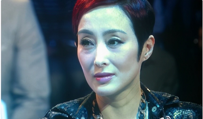 张敏被向华胜独宠9年,最后却用一生买单,如今52岁入了佛门_腾讯新闻