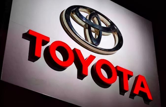 广汽丰田做到了，第一插混插SUV，提速猛续航破1000KM，要啥电动车