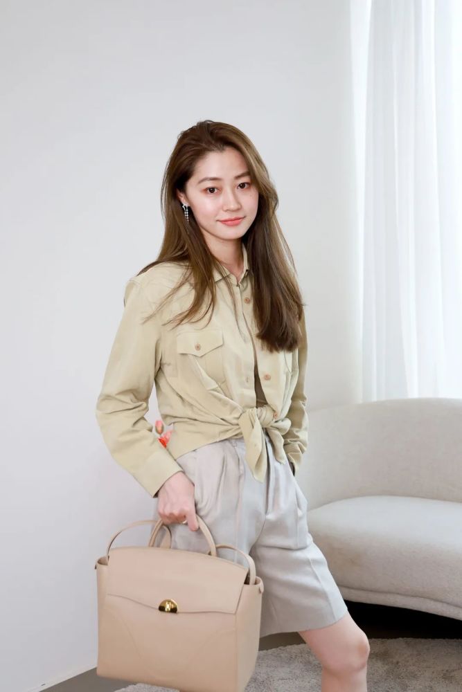 浅色系穿搭做个温柔姐姐