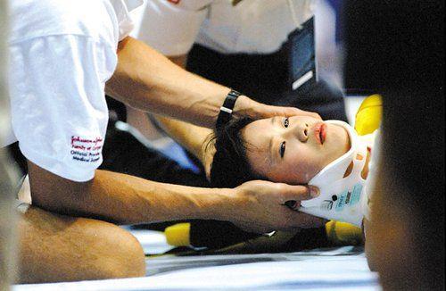 17岁意外瘫痪体操冠军桑兰如今怎样了