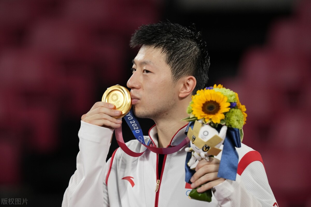 马龙出发奥运前打封闭针,夺冠后成历史第一人