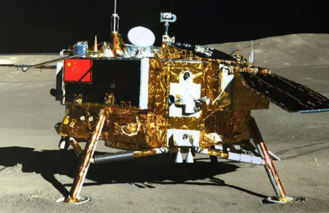 2021年中国成功发射空间站"天宫".