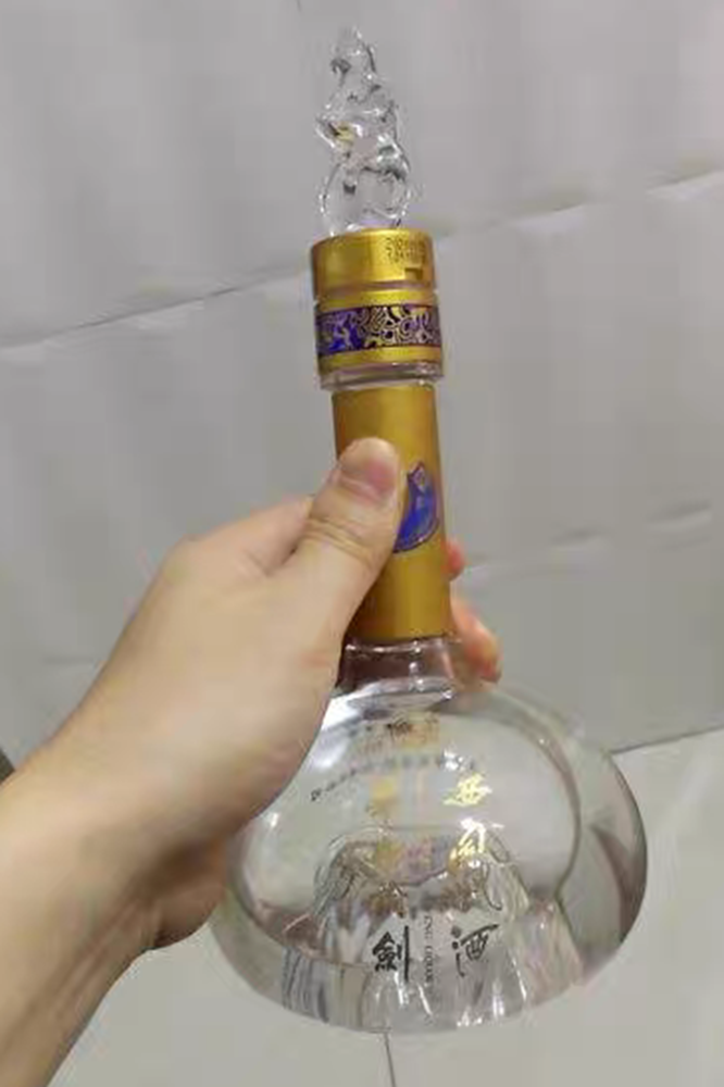 台湾 秘蔵 高粱 酒 賀木堂 台湾秘蔵高粱酒 白酒 アルコール度数