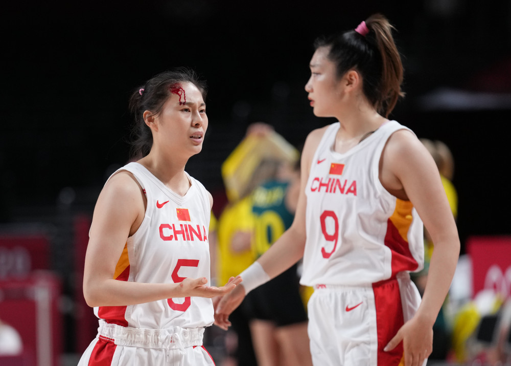 东京奥运会篮球中国女篮晋级八强2