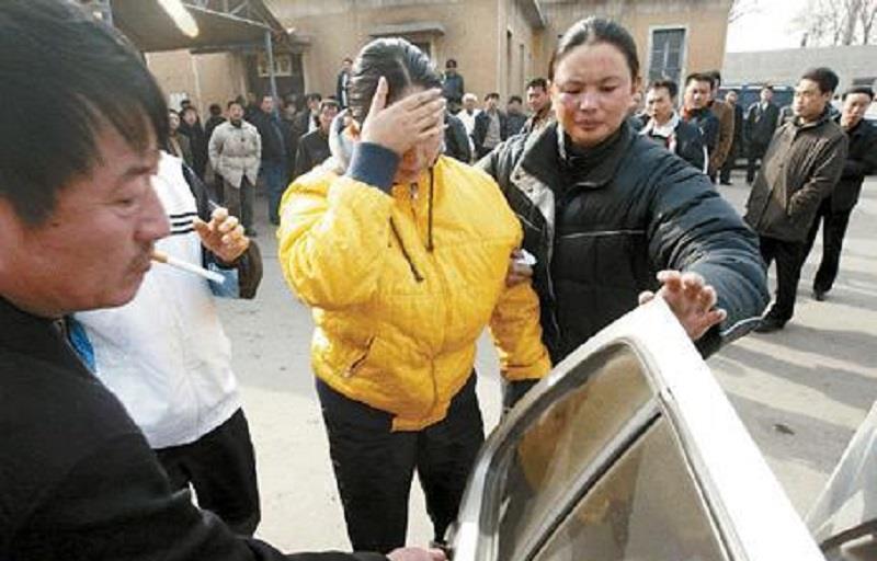 袁宝璟:死前向国家捐495亿,也未能买一条命,去世时被注射死刑
