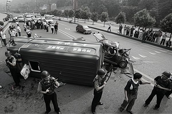 回顾北京第一起银行抢劫案 90年代,两位悍匪,6个月间3抢运钞车