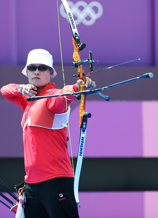 东京奥运会射箭男子个人李佳伦晋级八强