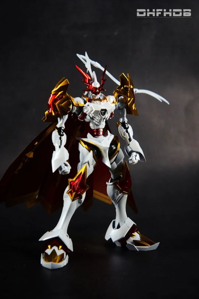 【佳作】万代frs红莲骑士兽三种配色喷涂作品_腾讯新闻