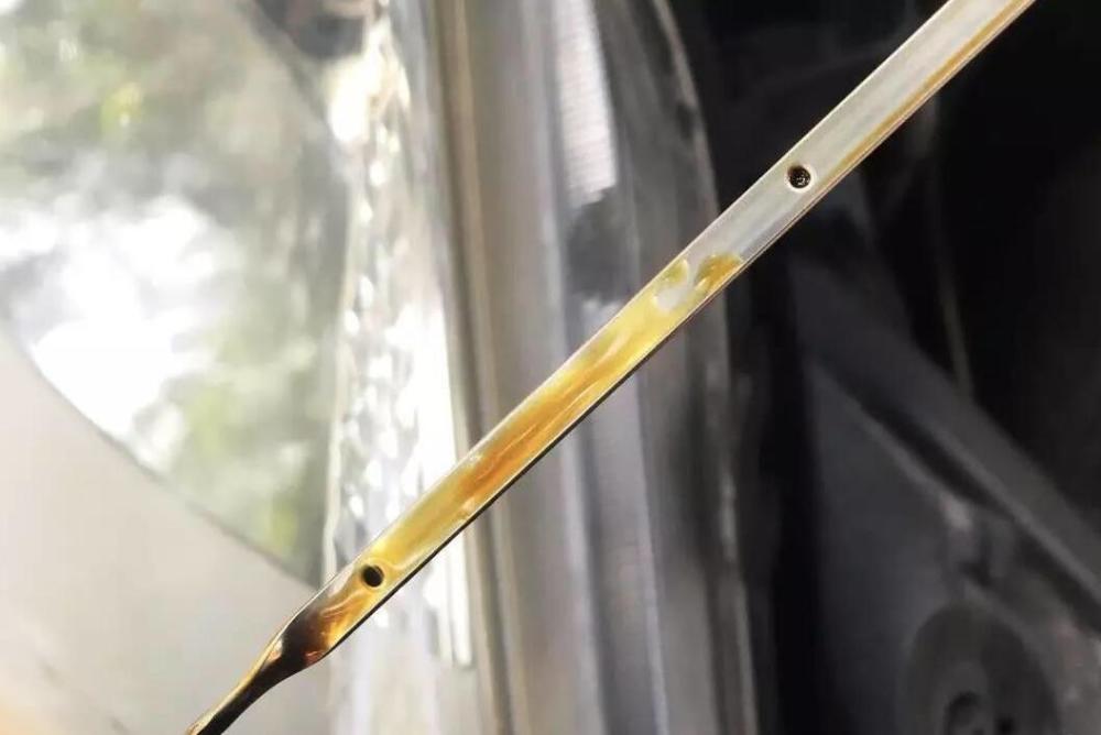 提示检查机油油位还能开多久