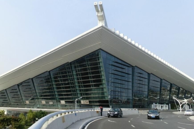 厦门喜迎"第二机场",距市中心25km,游客吞吐量是原机场的2倍