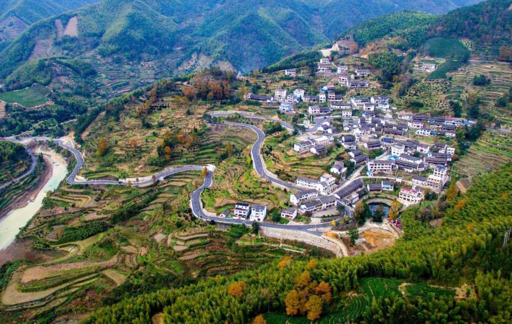 来宁海,遇见最美的"四好农村路"_腾讯新闻