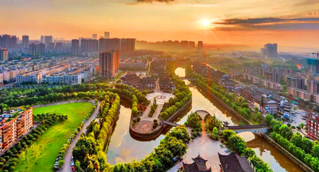 重庆铜梁常住人口数据人口第一多的乡镇是平滩也只有26万人